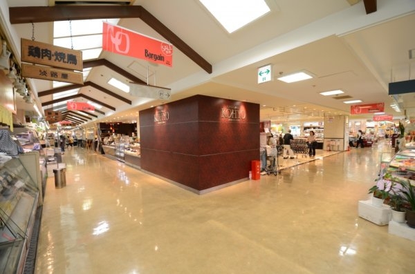モーメント逆瀬川(KOHYO逆瀬川店)