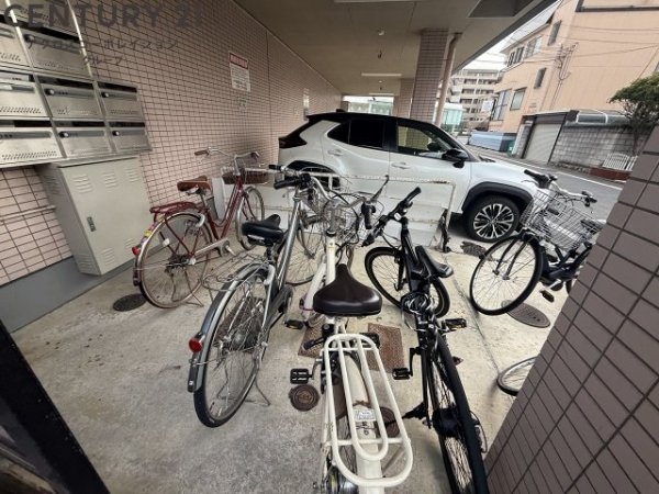 西宮市下大市東町のハイツ