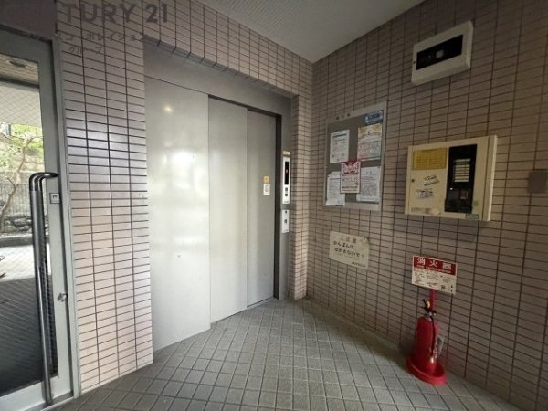 グートピア逆瀬川