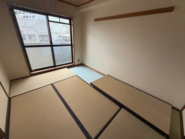 能登六番館WEST