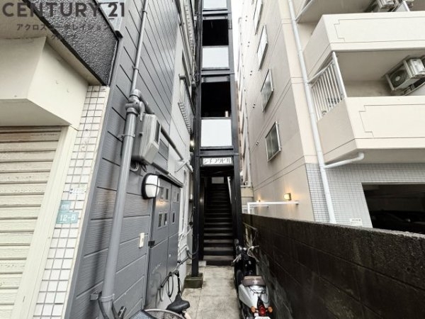 シチフクビル