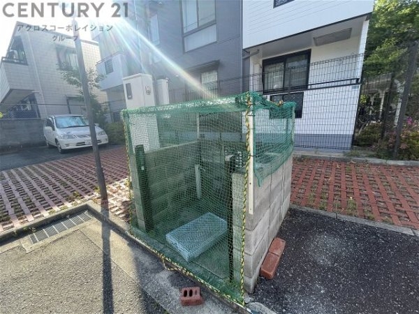 岡田山ハイツA棟