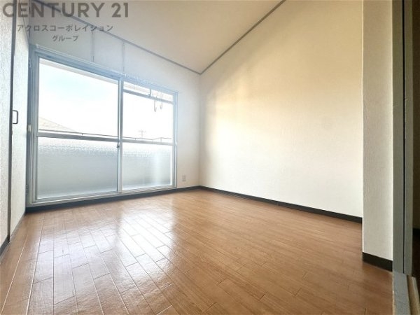 宝塚市中筋７丁目のハイツ