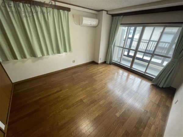 西宮市市庭町のマンション
