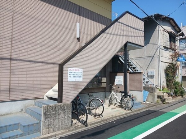 レーヴメゾン