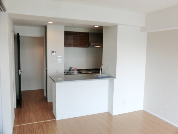 ラフィーネ平松