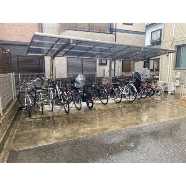 ブルースカイハイツ