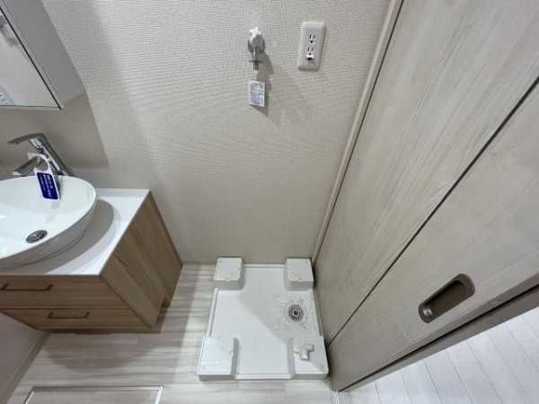西宮市小松南町３丁目のハイツ