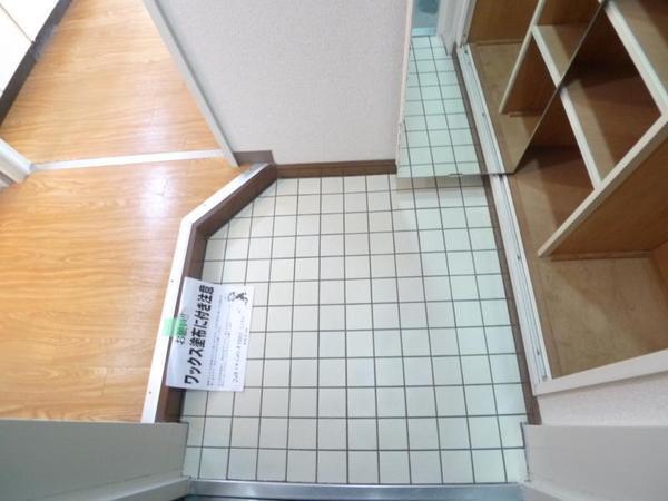 ハイグレード吉野(玄関)