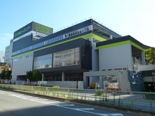 トレスアコルデ(ロイヤルホームセンター森ノ宮店)