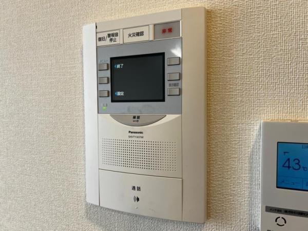 プレサンス福島ミッドエル