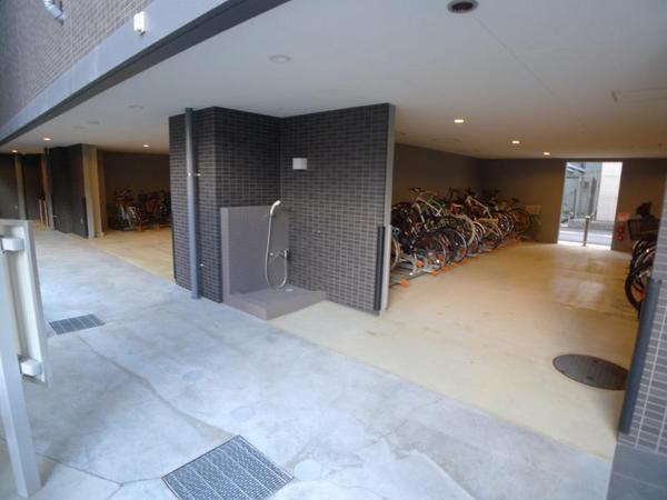 プレサンスロジェ新梅田
