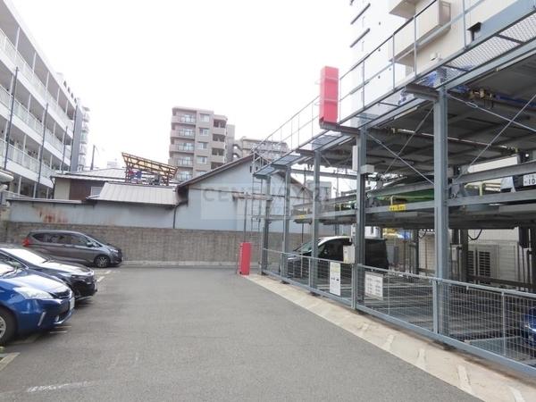 グランルージュ城東