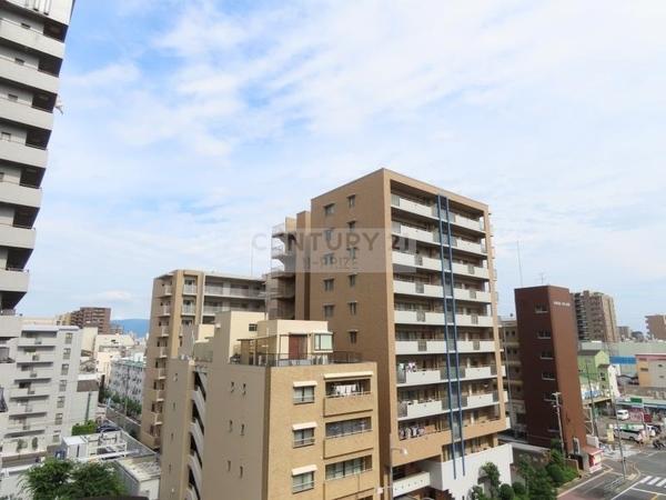 グランルージュ城東