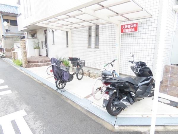 グラシューズ