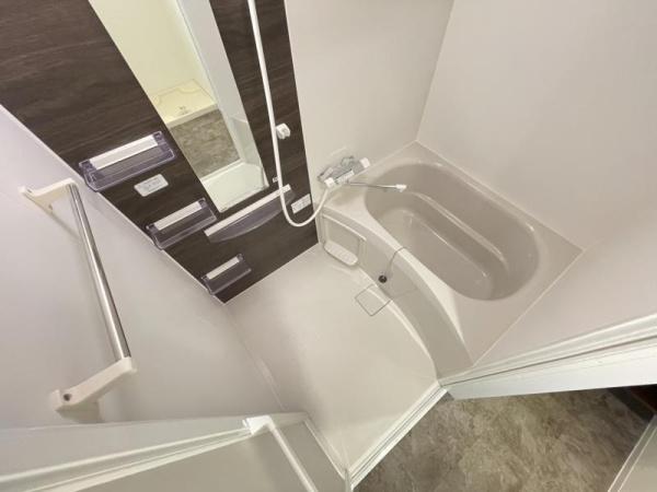 セレニテ福島アリア