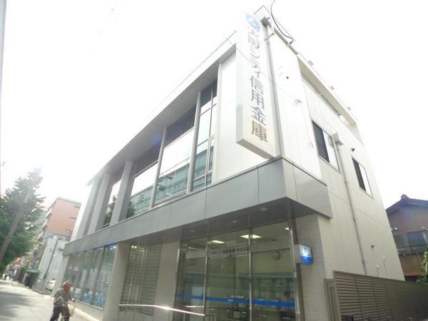 ラフェスタ緑橋(大阪シティ信用金庫東成支店)