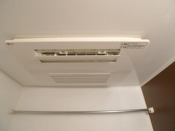 オアシス梅田