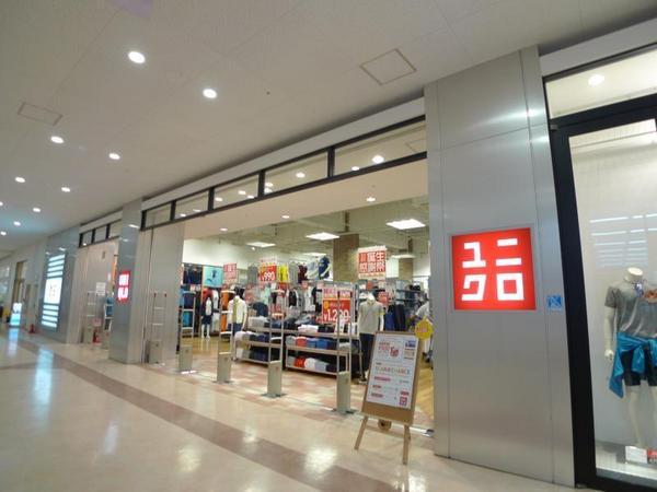 ローレルフラッツ(B)(ユニクロフレスポ東大阪店)