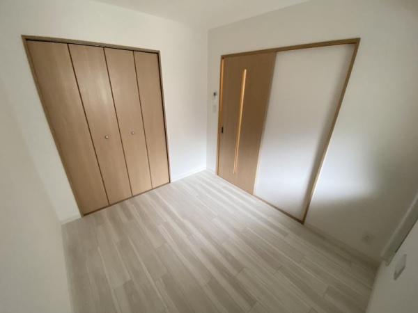 ＧＬＵＣＫＭＡＩＳＯＮ/Ｓ-ＥＢＩＥＸＩ