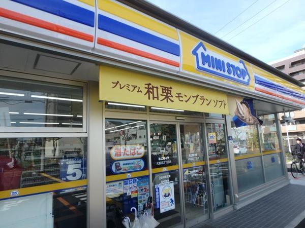リベルテアミューザー(ミニストップ大阪浜2丁目店)