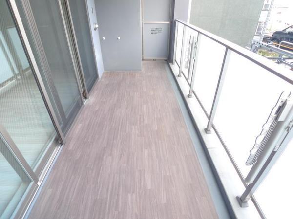 プレサンスロジェ大阪福島