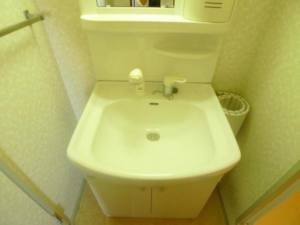 クレセントハイツ鶴見