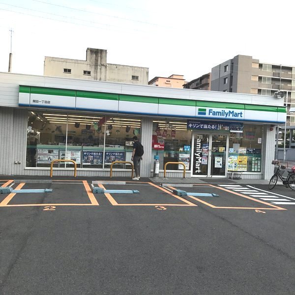 ジャルディーノ関目(ファミリーマート関目一丁目店)