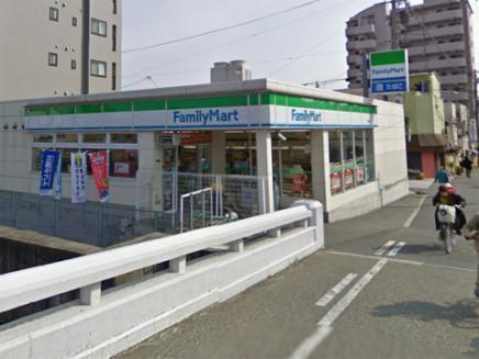 ピュアライズ京橋(ファミリーマート鴫野橋店)