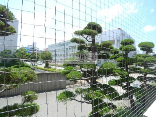 シャンボール鶴見