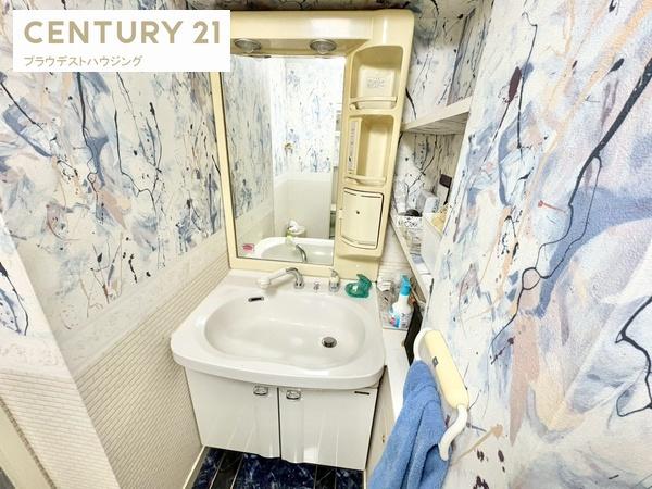 クローバーハイツ森小路２号棟