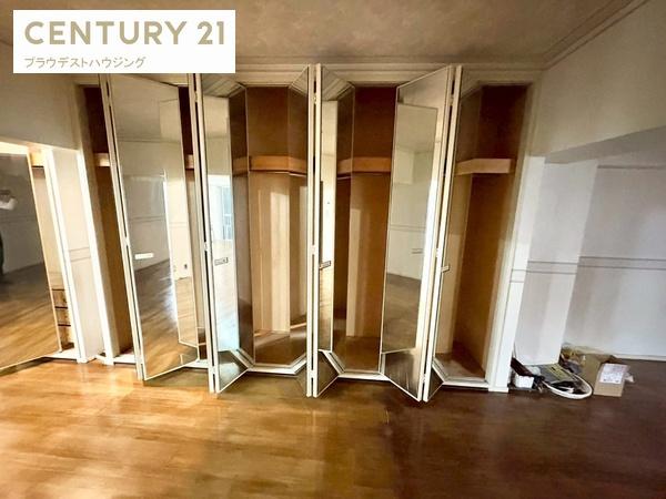 クローバーハイツ森小路２号棟