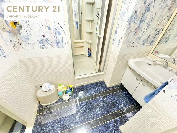クローバーハイツ森小路２号棟