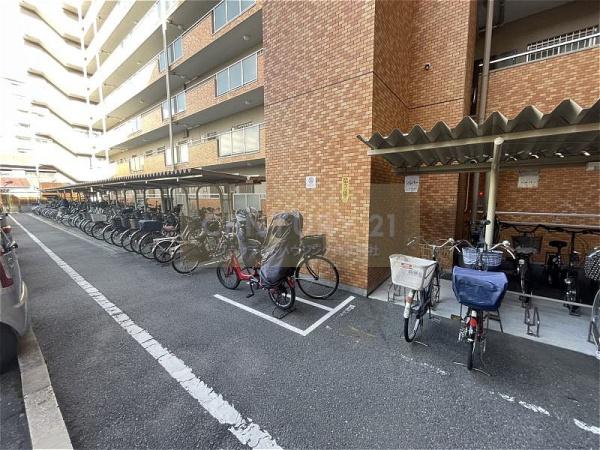エメラルドマンション鶴見緑地
