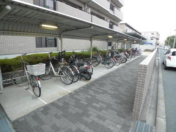 サンシャイン鶴見緑地