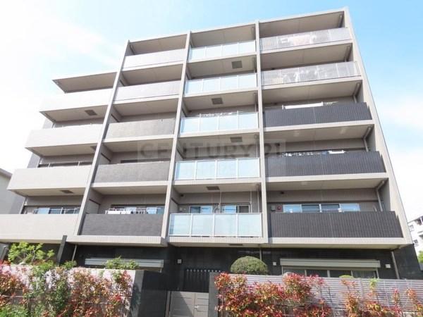 Ａｘｉａ　Ｃｏｕｒｔ