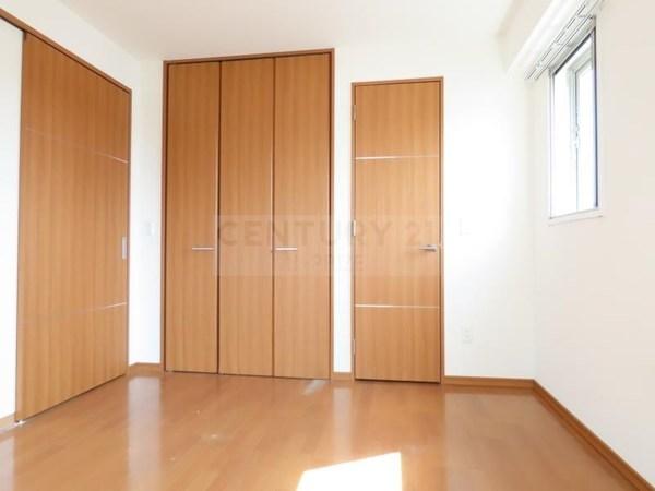 Ａｘｉａ　Ｃｏｕｒｔ