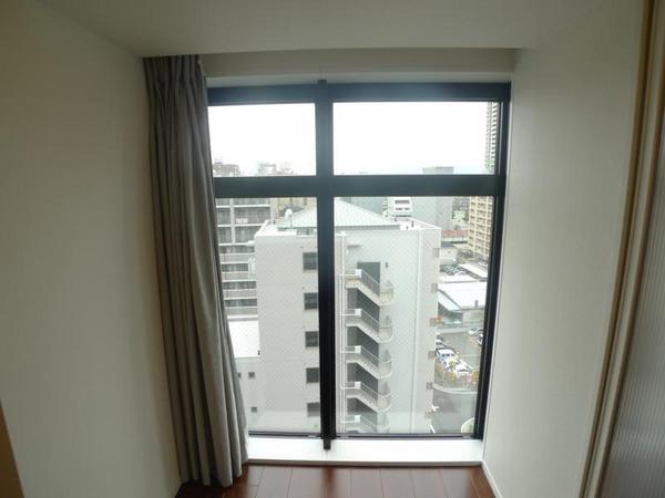 Ｗ.Ｏ.Ｂ.ＮＩＳＨＩＵＭＥＤＡ