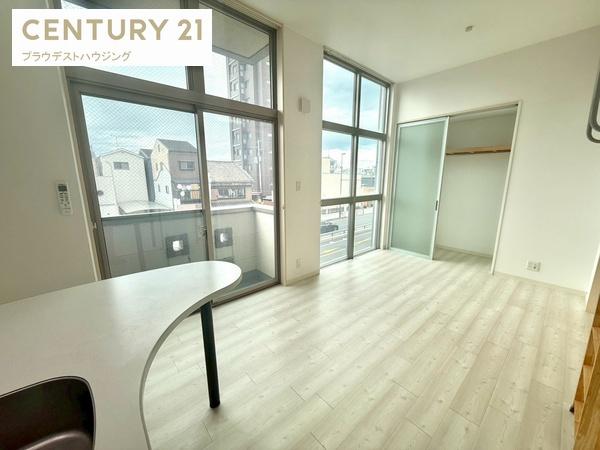 プラウデストコート新森古市