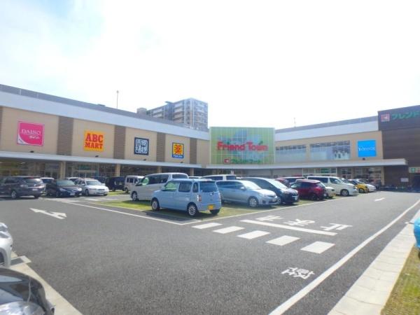 シャルマン緑橋(フレンドマート深江橋店)