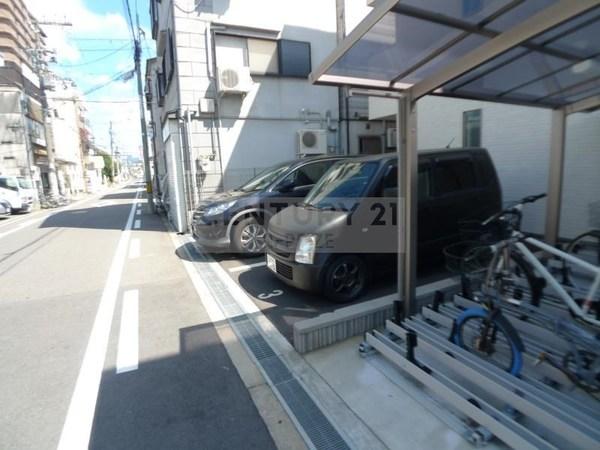 アンプルールフェール今津