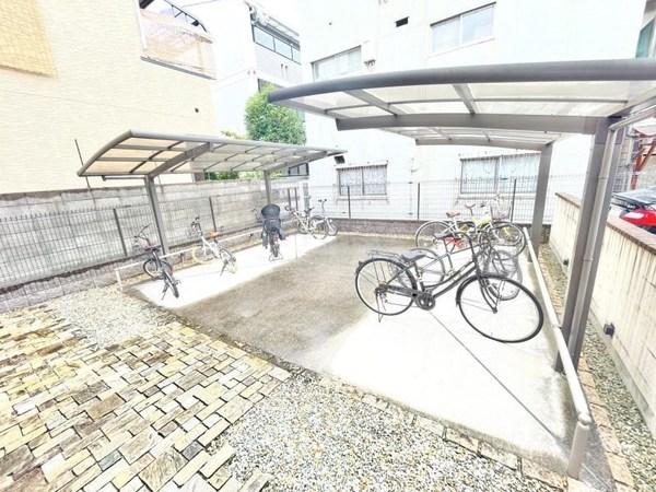 セジュール高井田