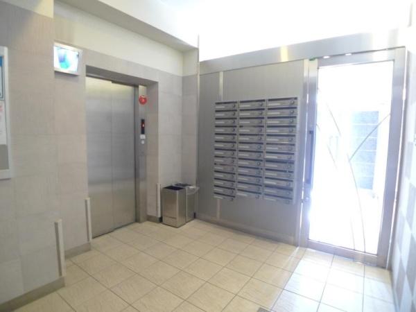 パークフラッツ野田阪神駅前(エントランス)