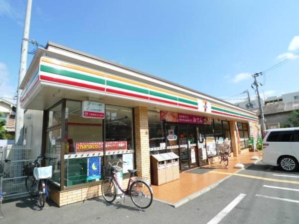シャーメゾン大橋興産Ⅲ(セブンイレブン大阪今津中1丁目店)