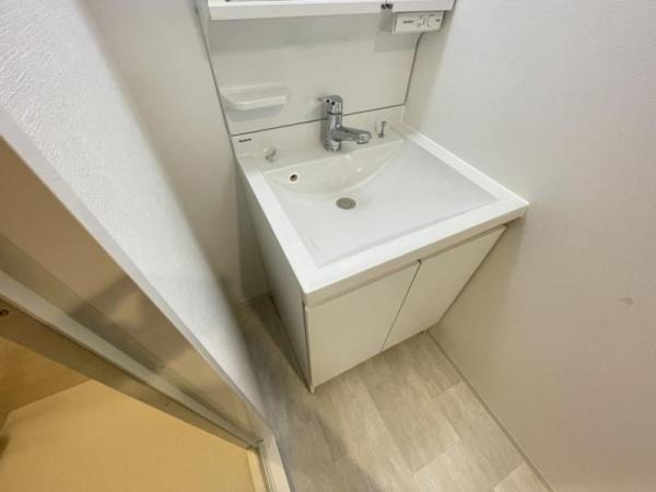 スプランディッド中之島DUE(洗面台・洗面所)