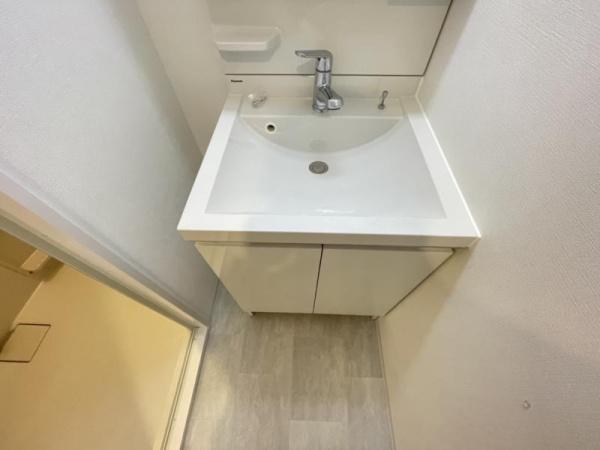 スプランディッド中之島DUE(洗面台・洗面所)