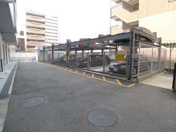 ビバーチェ鷺洲(駐車場)