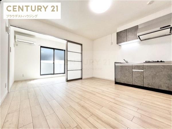 ル・レーヴ今津ノース(リビング)