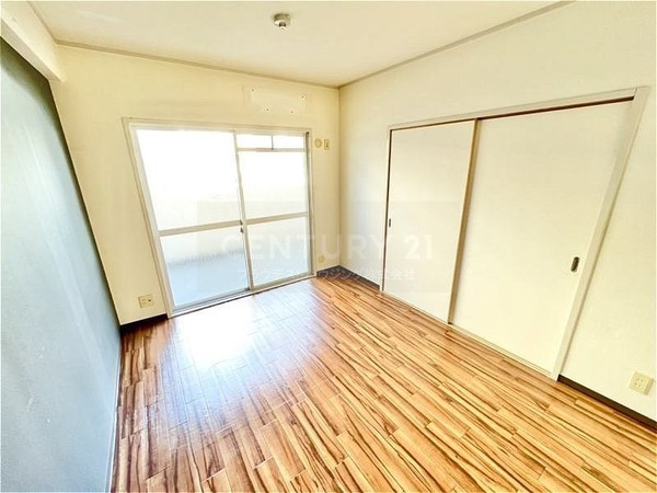 坂田マンション(洋室)