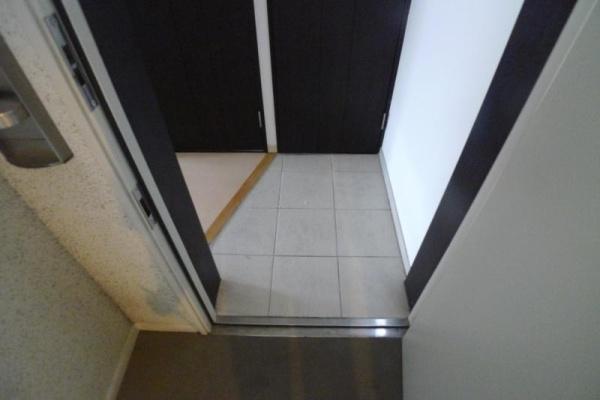 クレグラン北梅田